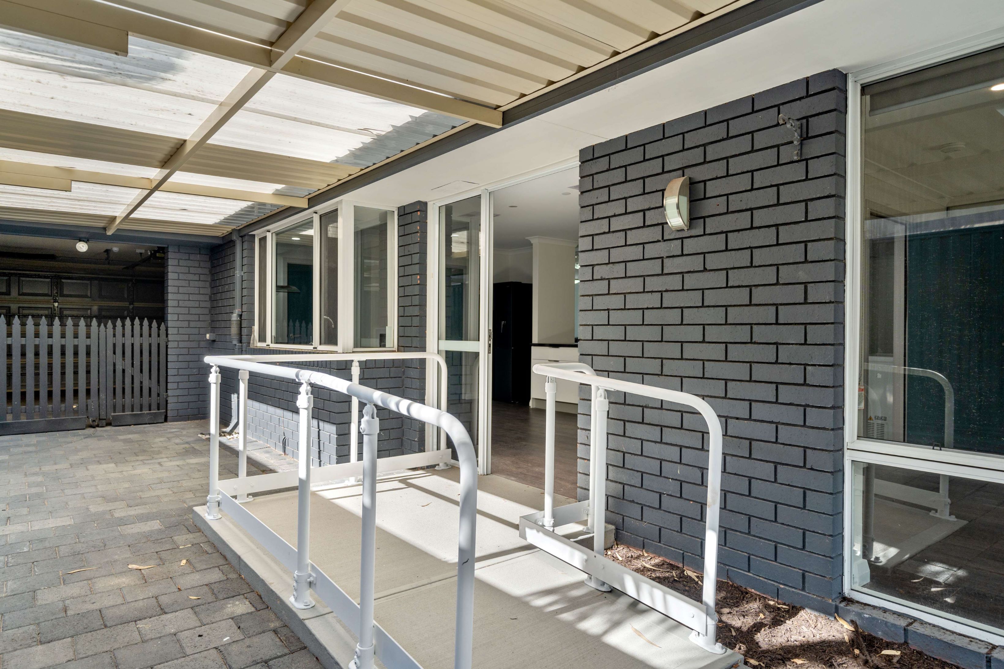 High Support NDIS Sil House Available - Rockingham At Prime Location — Home image 4