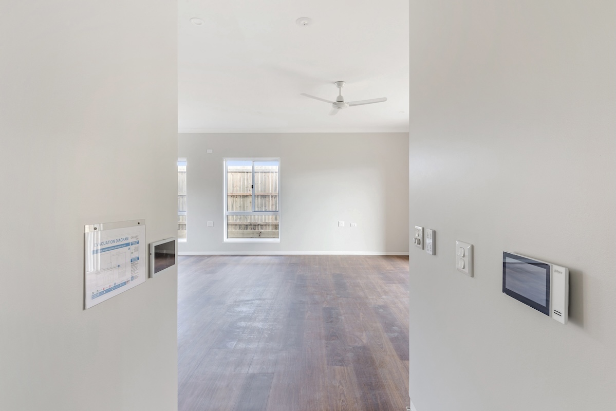 Brand-New HPS Home in Tranquil Redland Bay, QLD! — Home image 3