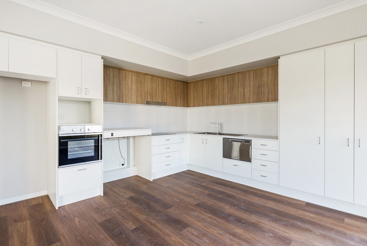 Brand-New HPS Home in Tranquil Redland Bay, QLD! — Home image 4