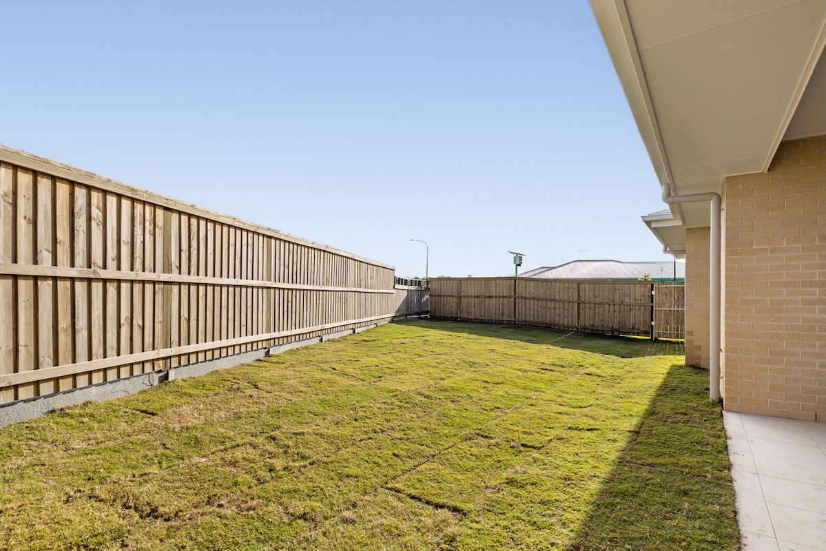 Brand-New HPS Home in Tranquil Redland Bay, QLD! — Home image 19