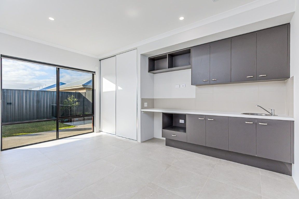 4 BR 3 Resident High Physical Support Home with OOA- Haynes — Home image 2
