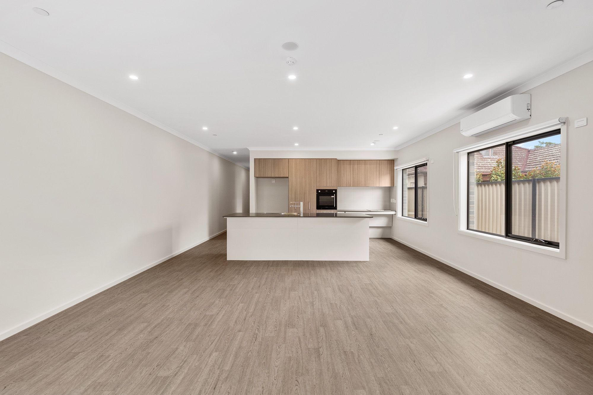 Prime Reservoir Living Near Summerhill 2 Bed/2 Bath (+OOA) HPS — Home image 11
