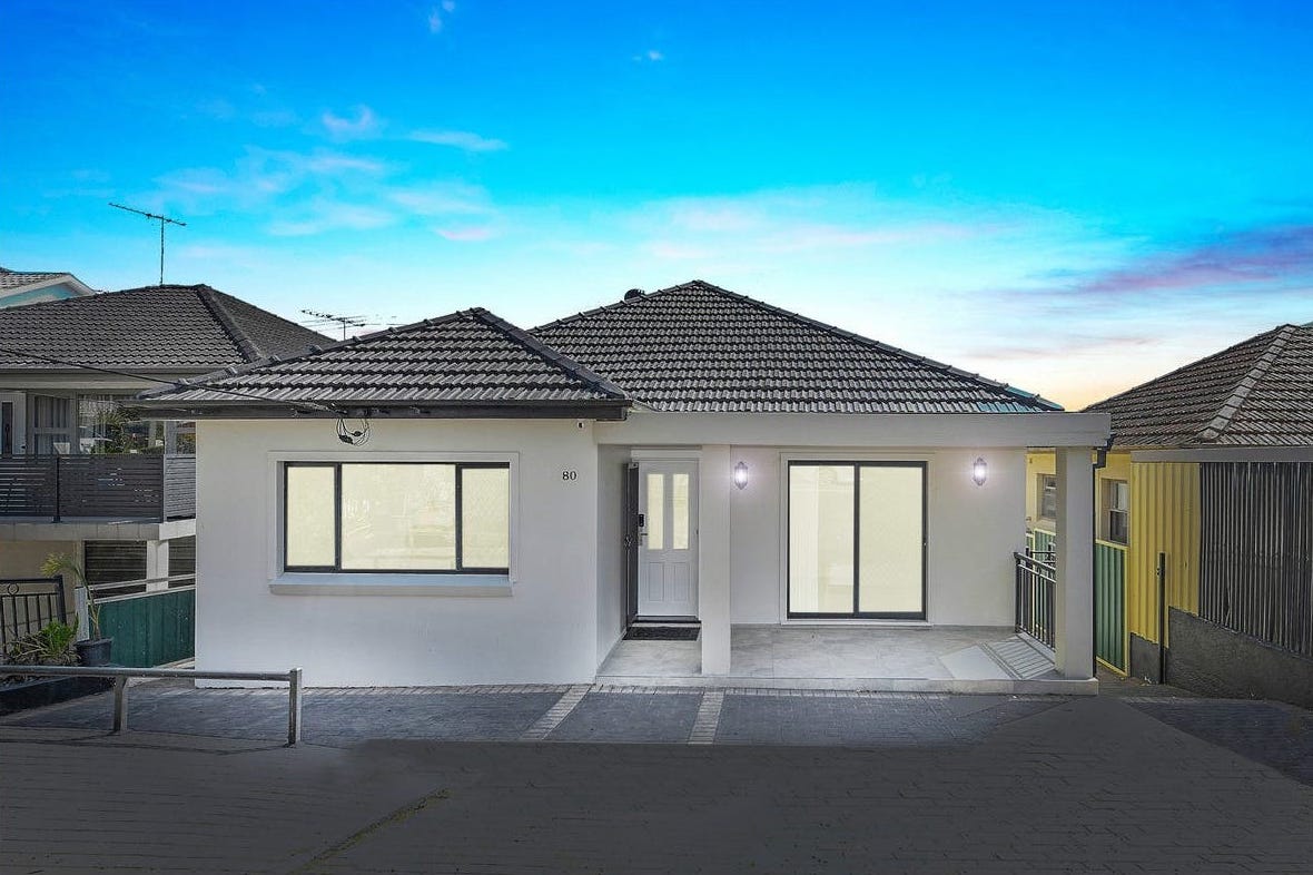 Fabulous Home in Punchbowl, Sydney! — Home image 5