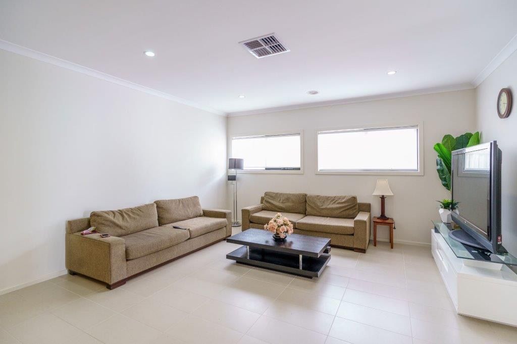 SIL/MTA/STA-Clyde North — Home image 4
