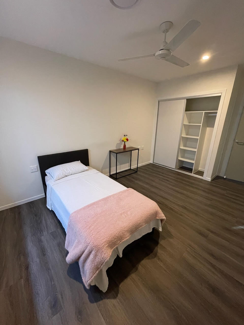 Fully Accessible Accommodation - SDA - Park Ridge — Home image 11