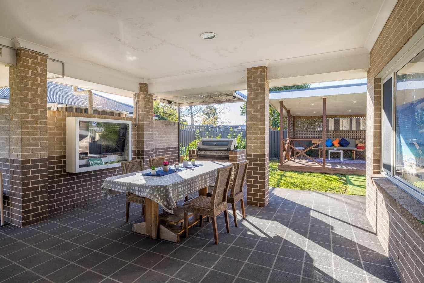 Self-Contained three bedroom shared villa in Cambridge Park — Home image 5