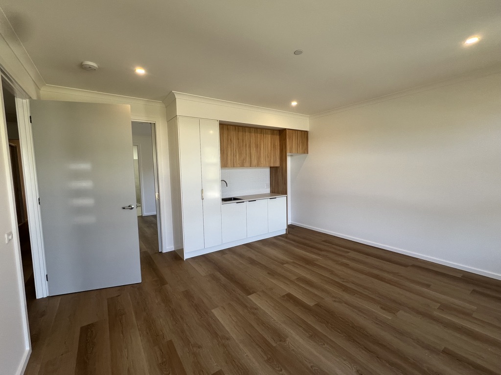 Spacious 2-resident High Physical Support home in Colac – Dual Living — Home image 2