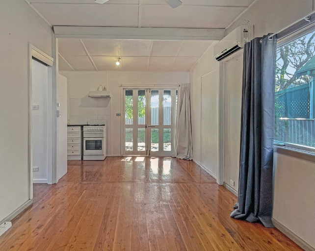 49 uligandi street ettalong beach — Home image 2