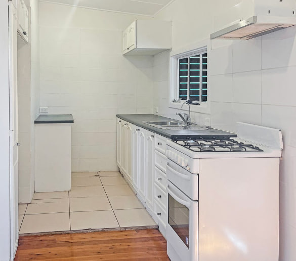 49 uligandi street ettalong beach — Home image 6