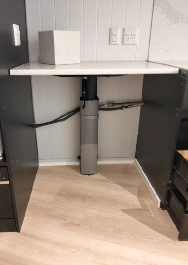 Modern 1-Bedroom Apartment in Prime Abbotsford Location — Home image 6