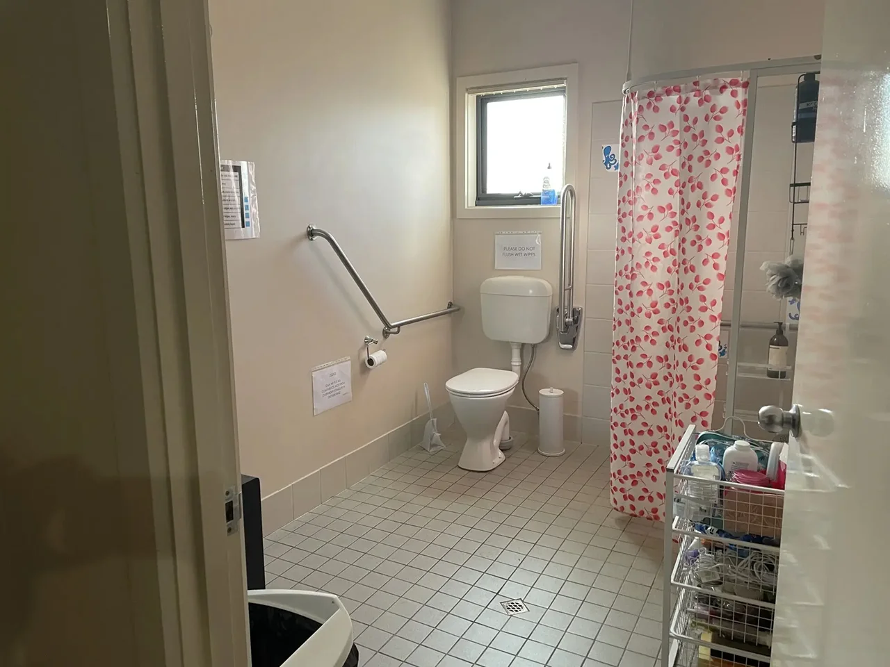 Port Lincoln - 2 Vacancies 4 Bedroom Residence Basic — Home image 12