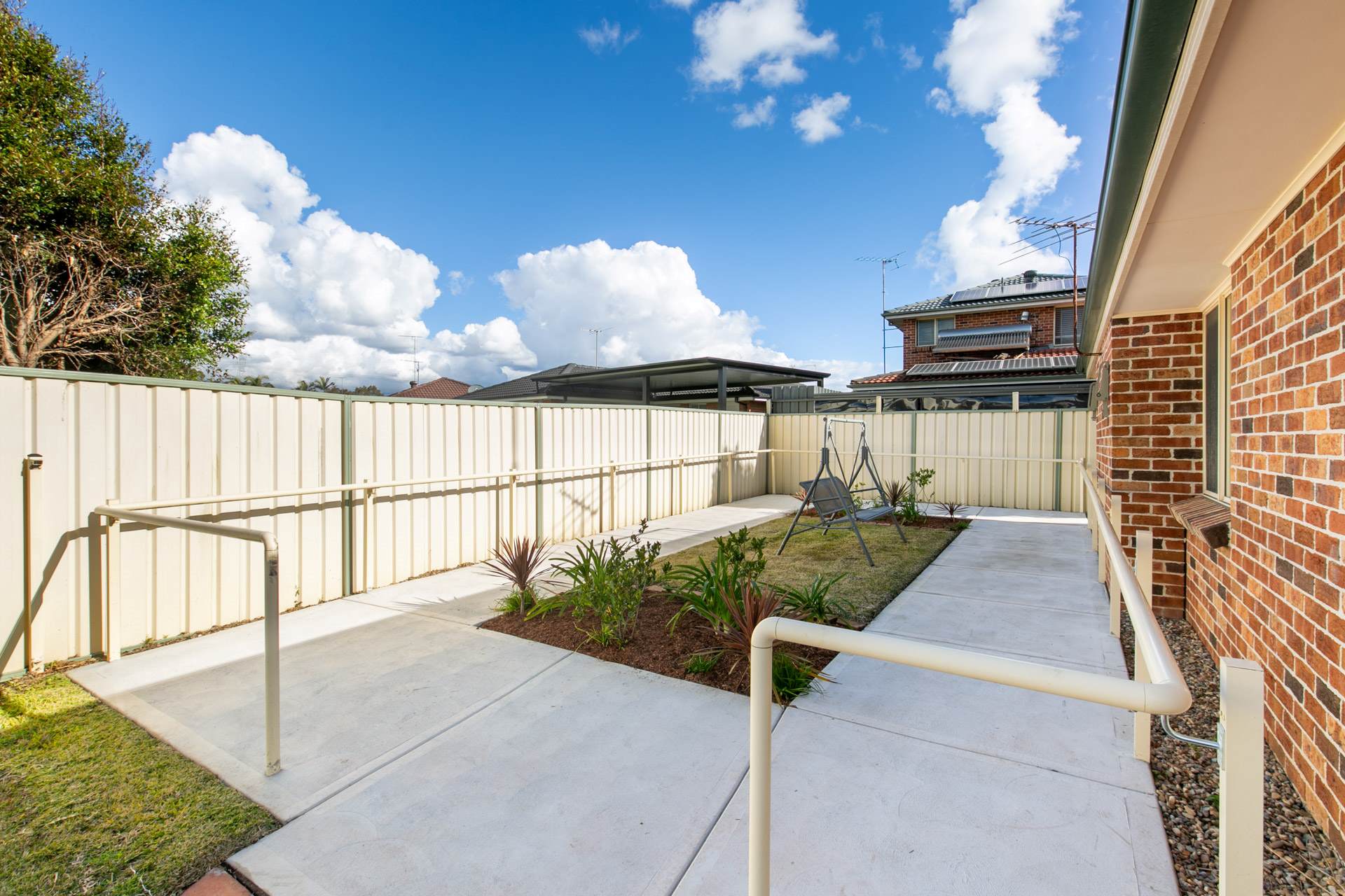Fully equipped SDA home in Glenmore Park Forsight — Home image 2