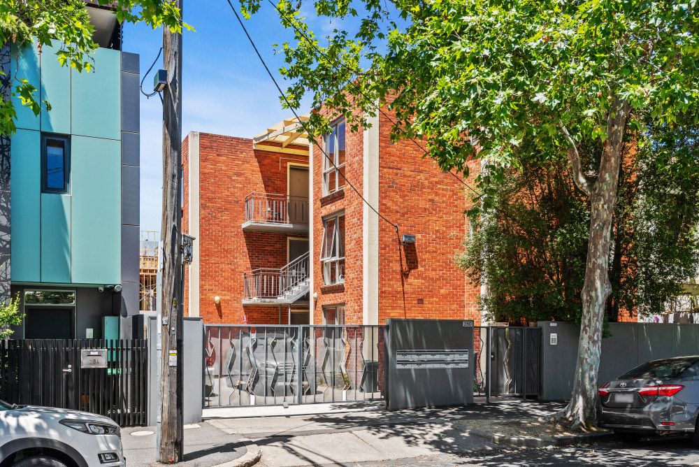 Convenient Apartment in heart of Carlton — Home image 4