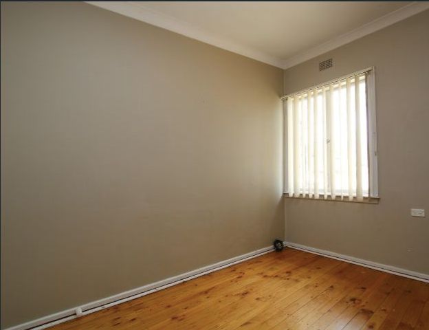 Spacious 3 Bedroom Home in Community Setting — Home image 3