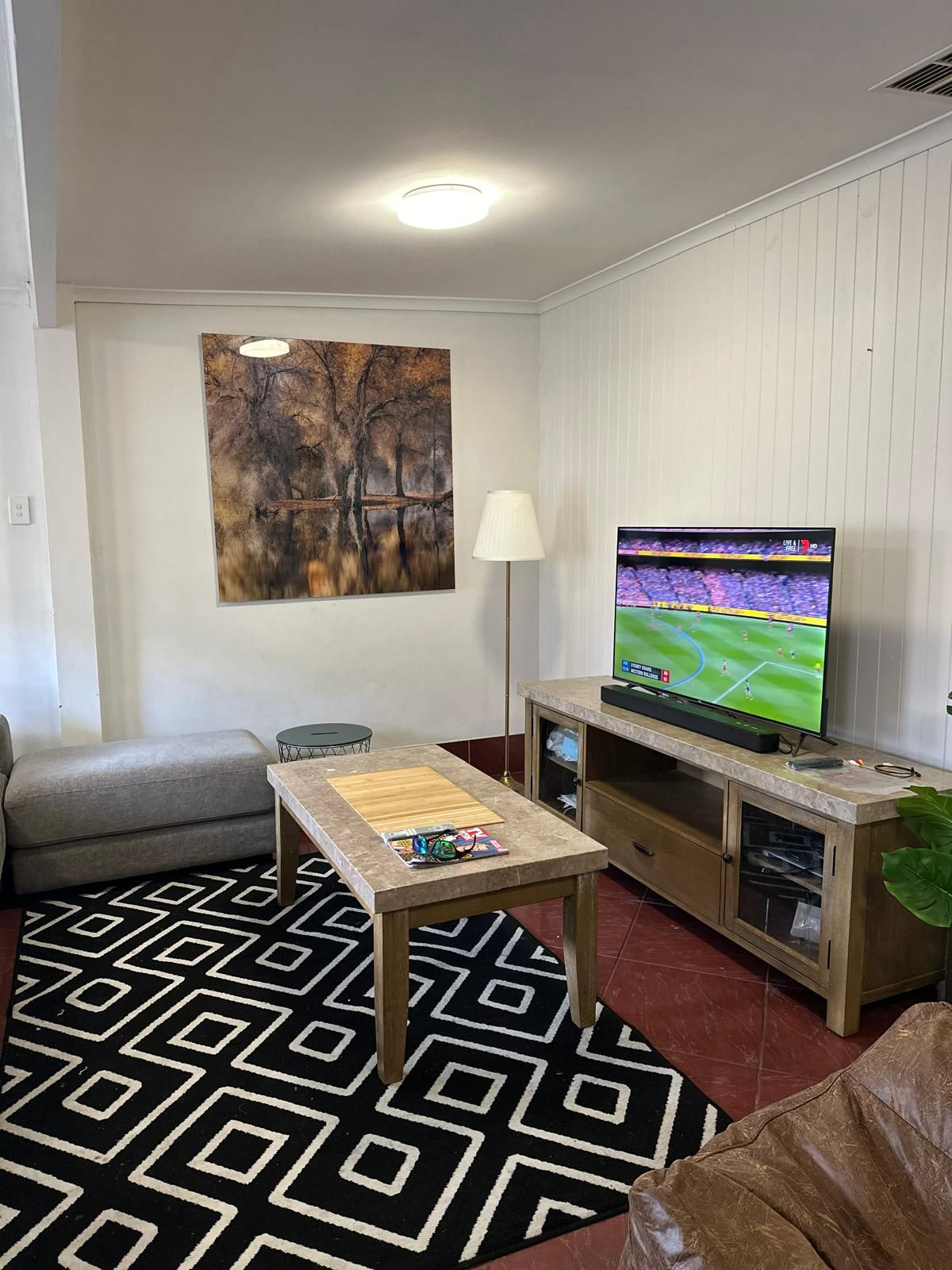 Lovely Clovelly Park home — Home image 3