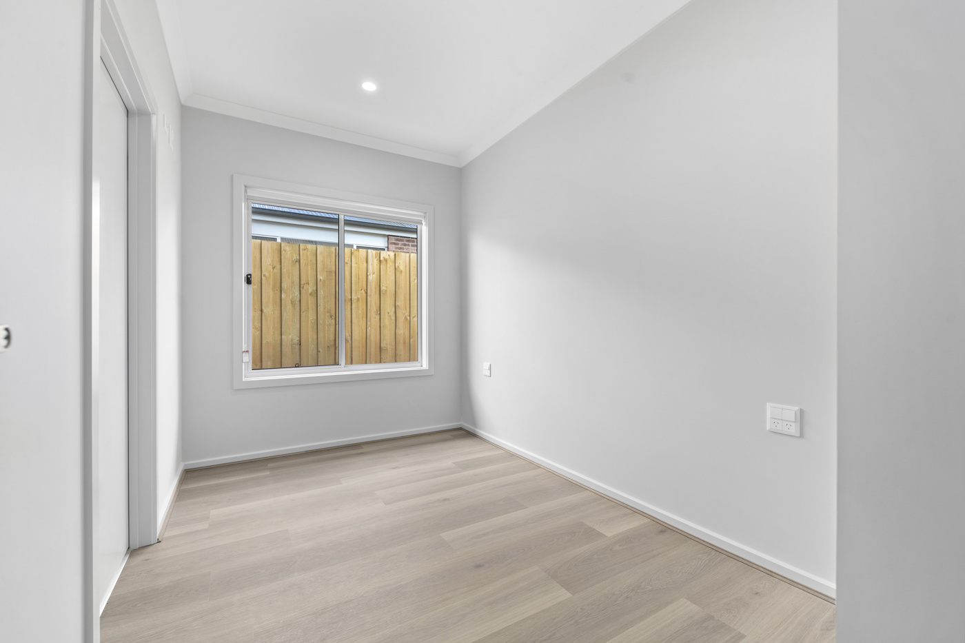 TRAPPED IN A SHARED HOME?: Two Separate SDA Homes in Eynesbury’s Peaceful Haven — Home image 10
