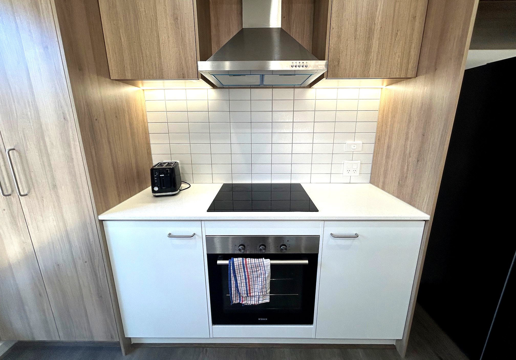 Spacious SDA IL Home in Werribee- 2 Participant Bedrooms with ensuite + 1 OOA — Home image 4