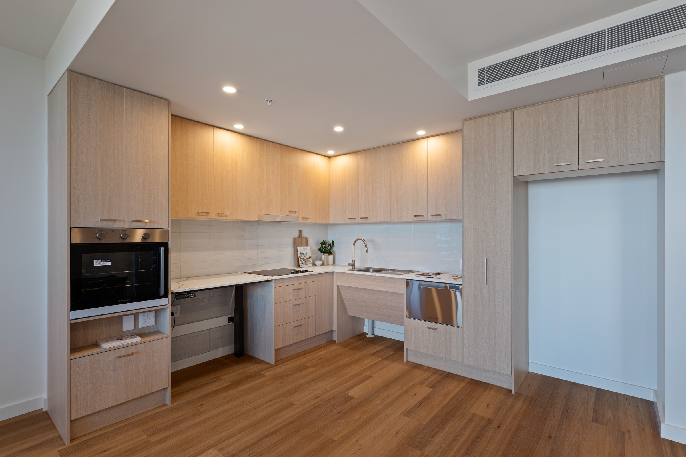 Inclusive Location, Luxury Inclusions — Home image 9