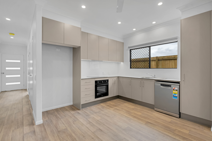2 x 1-Bed Robust Duplex with Support Room - Edmonton — Home image 2