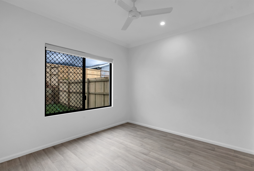 2 x 1-Bed Robust Duplex with Support Room - Edmonton — Home image 17