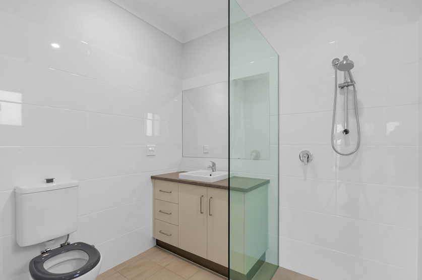2 x 1-Bed Robust Duplex with Support Room - Edmonton — Home image 28