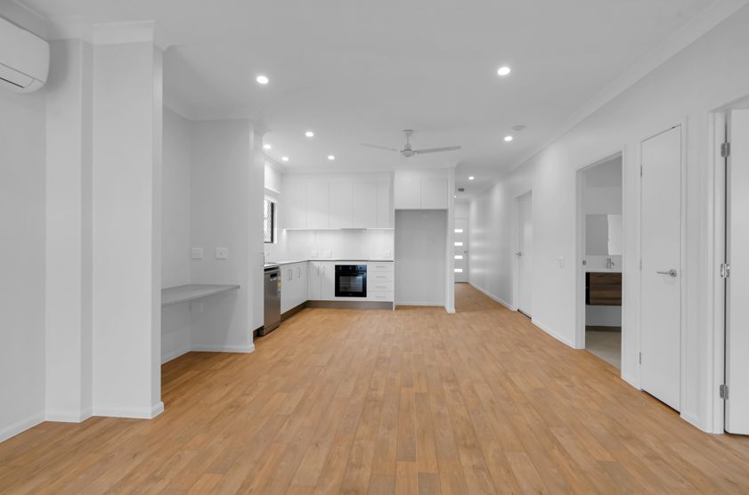 2 x 1-Bed Robust Duplex with Support Room - Edmonton — Home image 4
