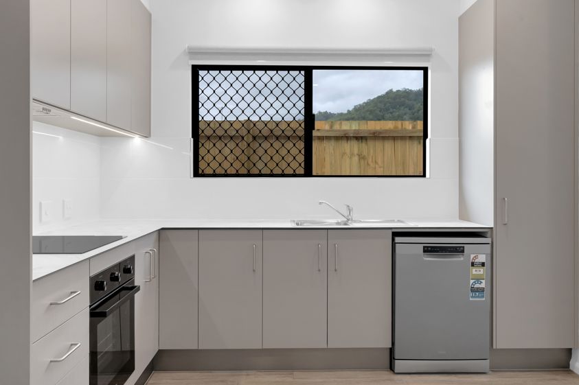 2 x 1-Bed Robust Duplex with Support Room - Edmonton — Home image 12