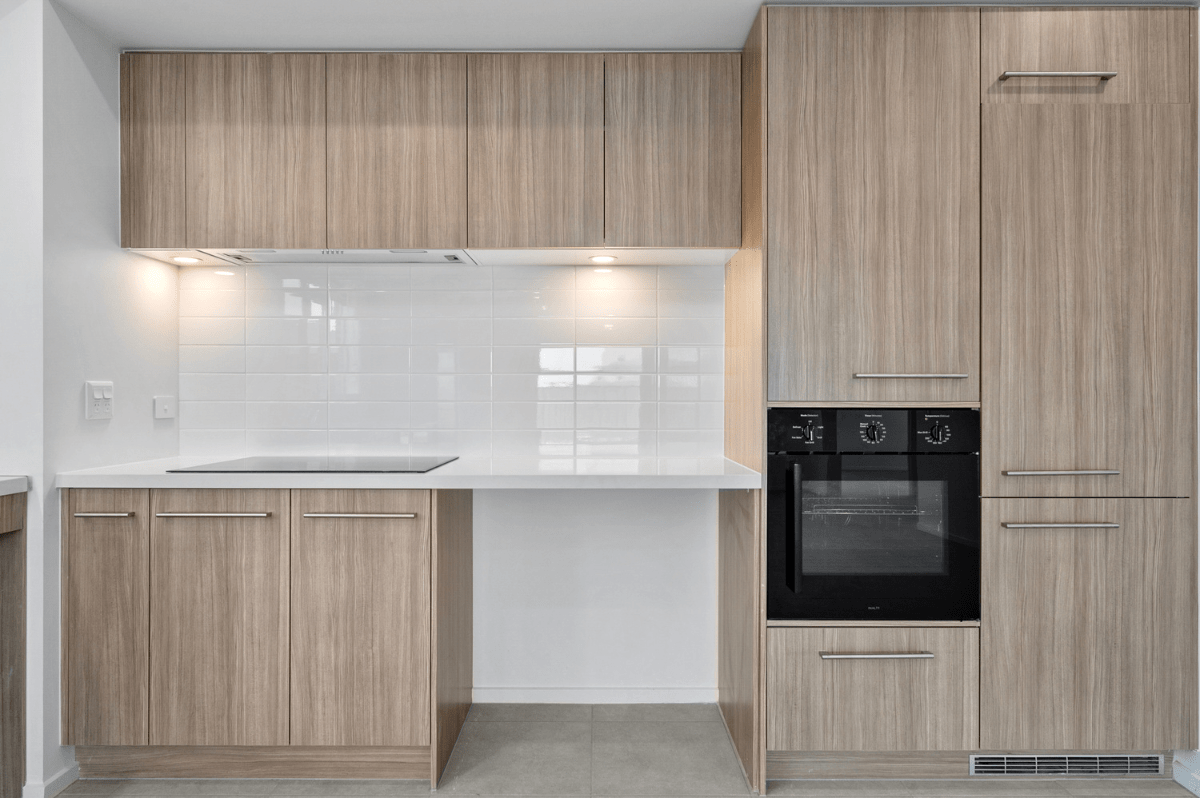 2 Resident HPS House - Alfredton Central Estate Ballarat VIC — Home image 3