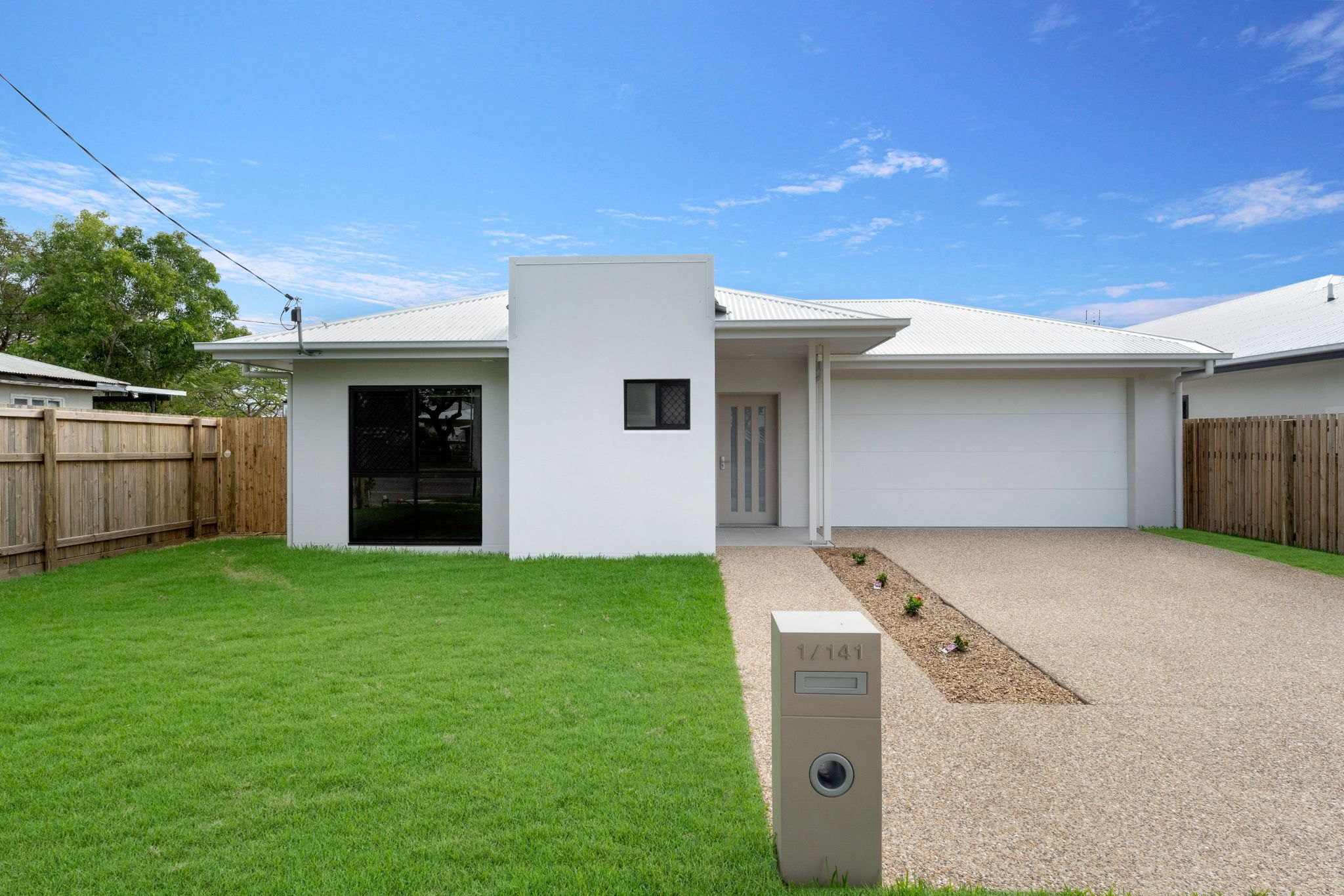 3 Improved Liveabilty Rooms + OOA, in Currajong — Home image 3