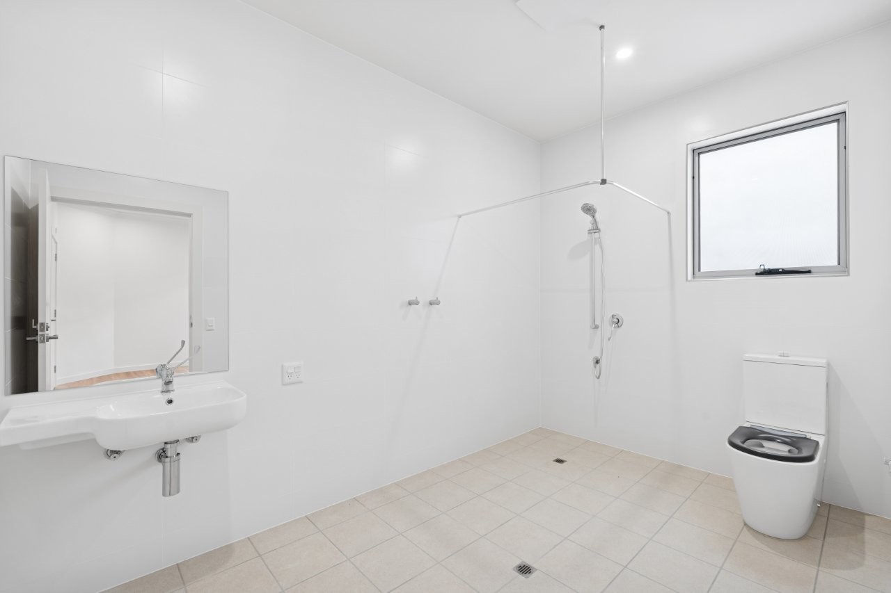 Brand new homes (x2) side by side, ready for their first participants — Home image 10