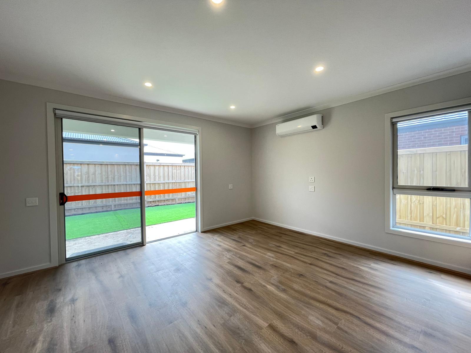 BRAND NEW ROBUST PROPERTY - TARNEIT — Home image 4