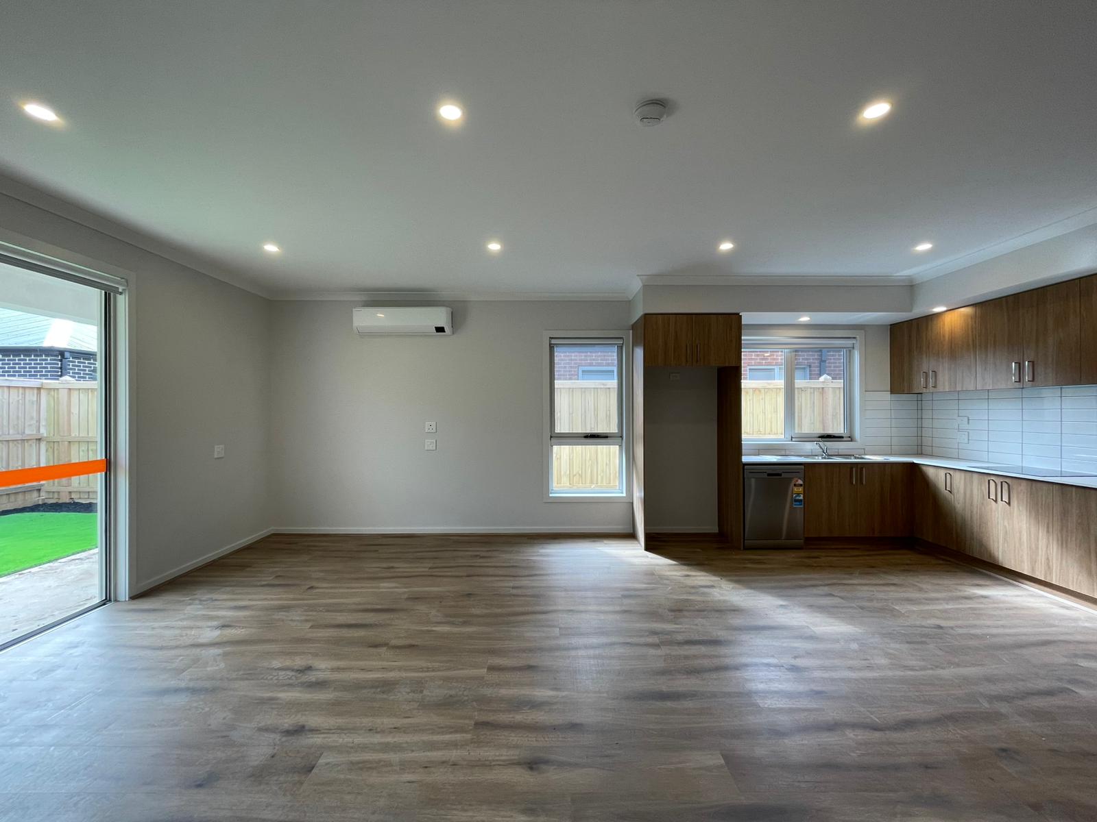 BRAND NEW ROBUST PROPERTY - TARNEIT — Home image 5