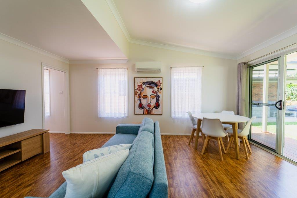 A Private Granny Flat in beautiful Glenmore Park — Home image 8