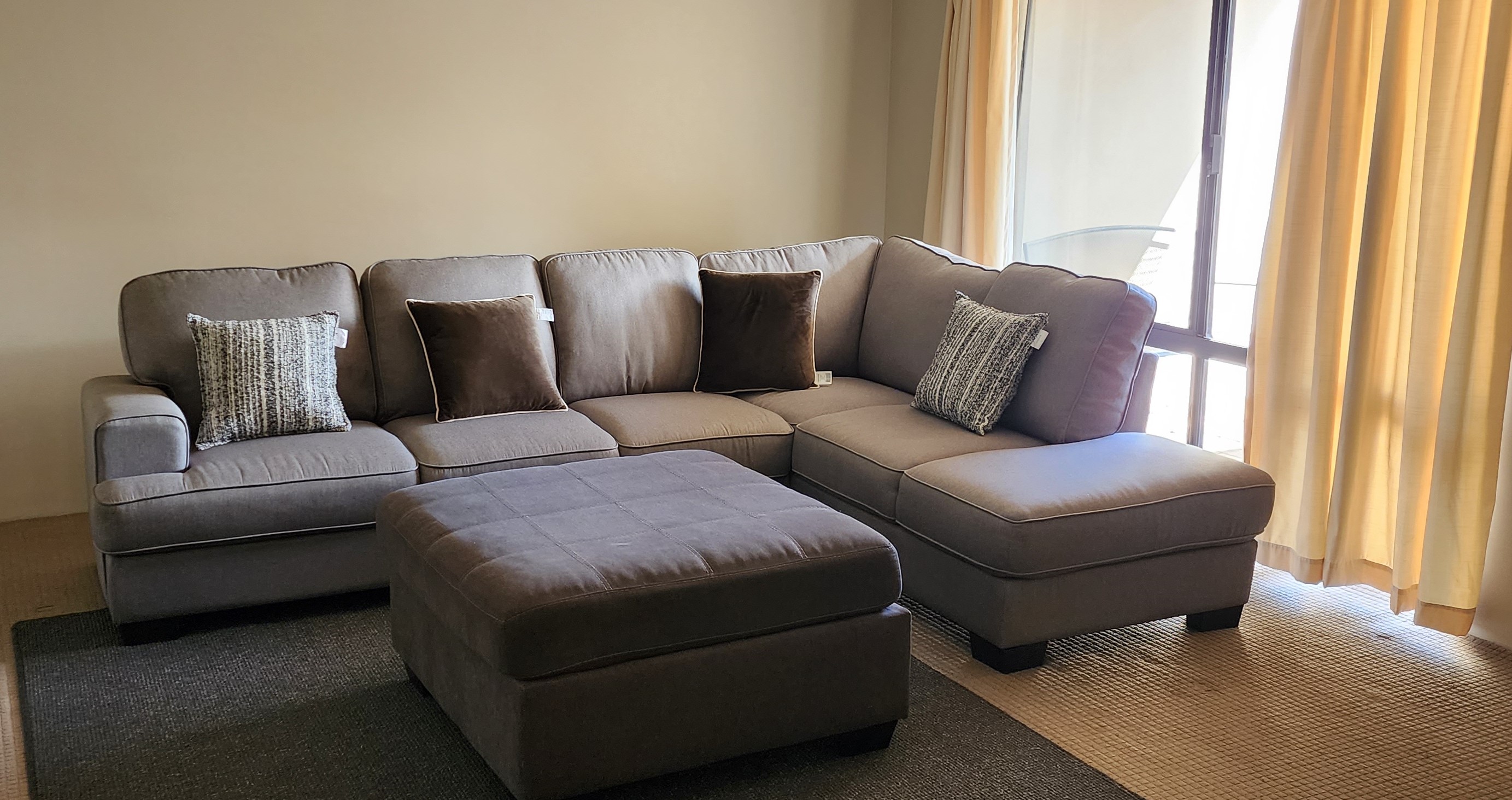4X2 Spacious Property in Harrisdale/Canning vale area — Home image 3