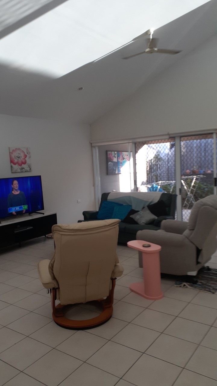 Beautiful 4 bedroom home in Upper Coomera, QLD — Home image 2