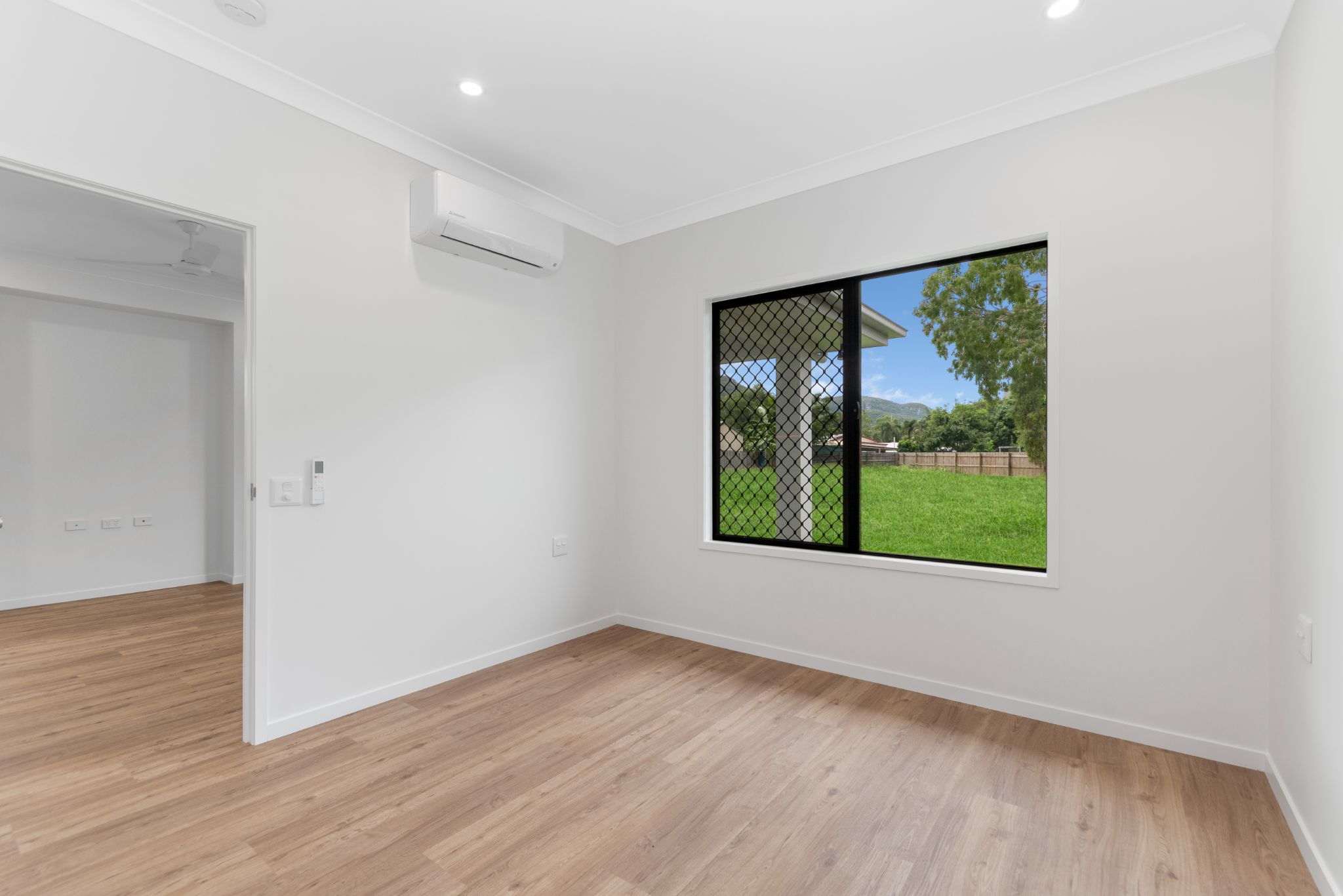 3 BR Robust Home with OOA Room – Rasmussen — Home image 8