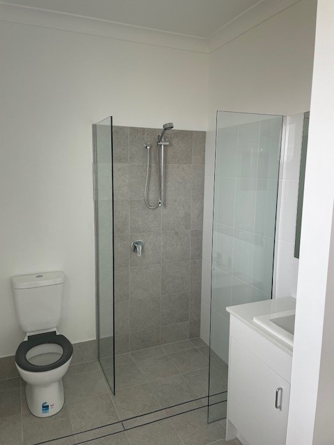 Pialba, Hervey Bay Qld - Improved Livability House — Home image 4