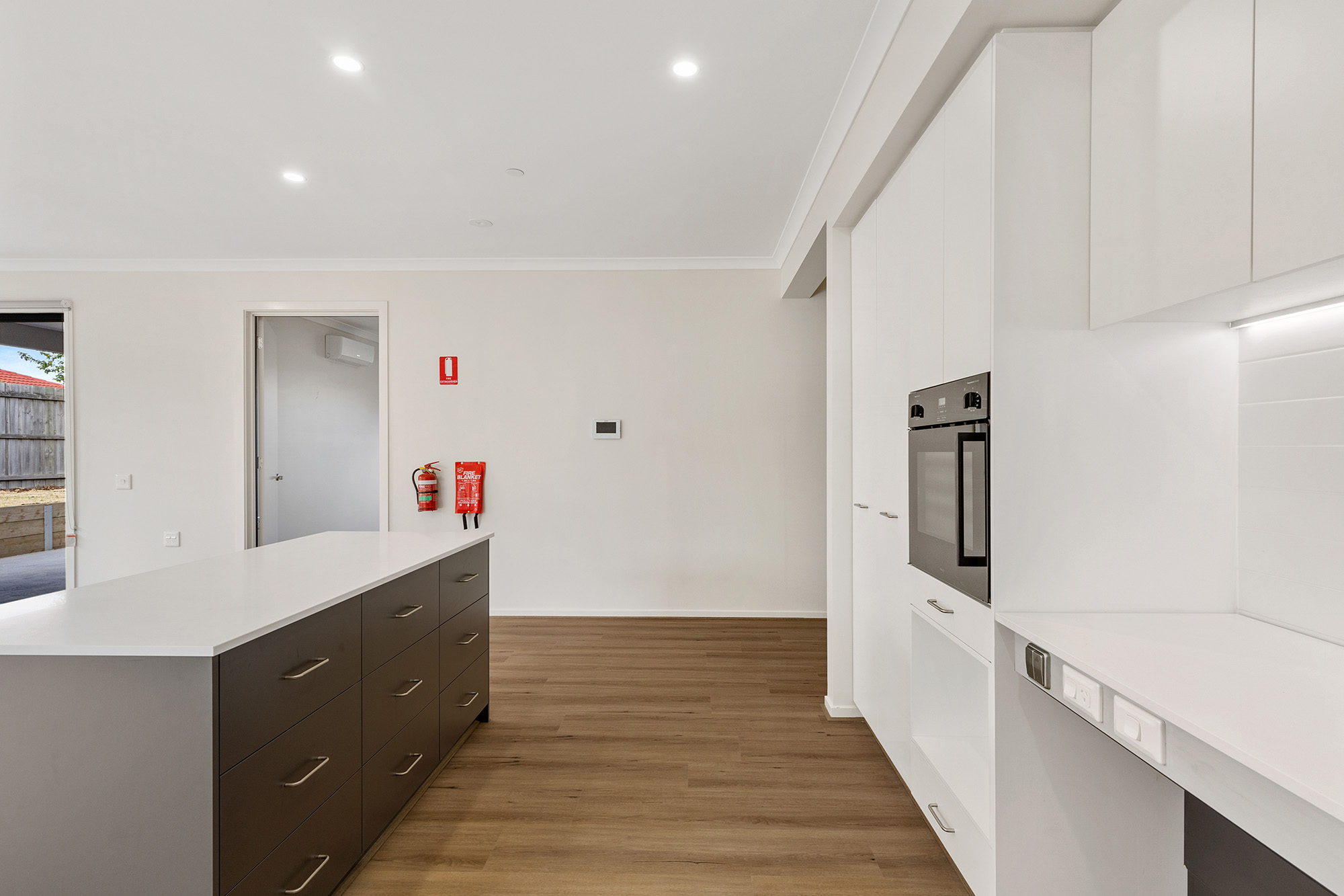 2 Bed HPS in Deer Park - Ready to move-in now! — Home image 16