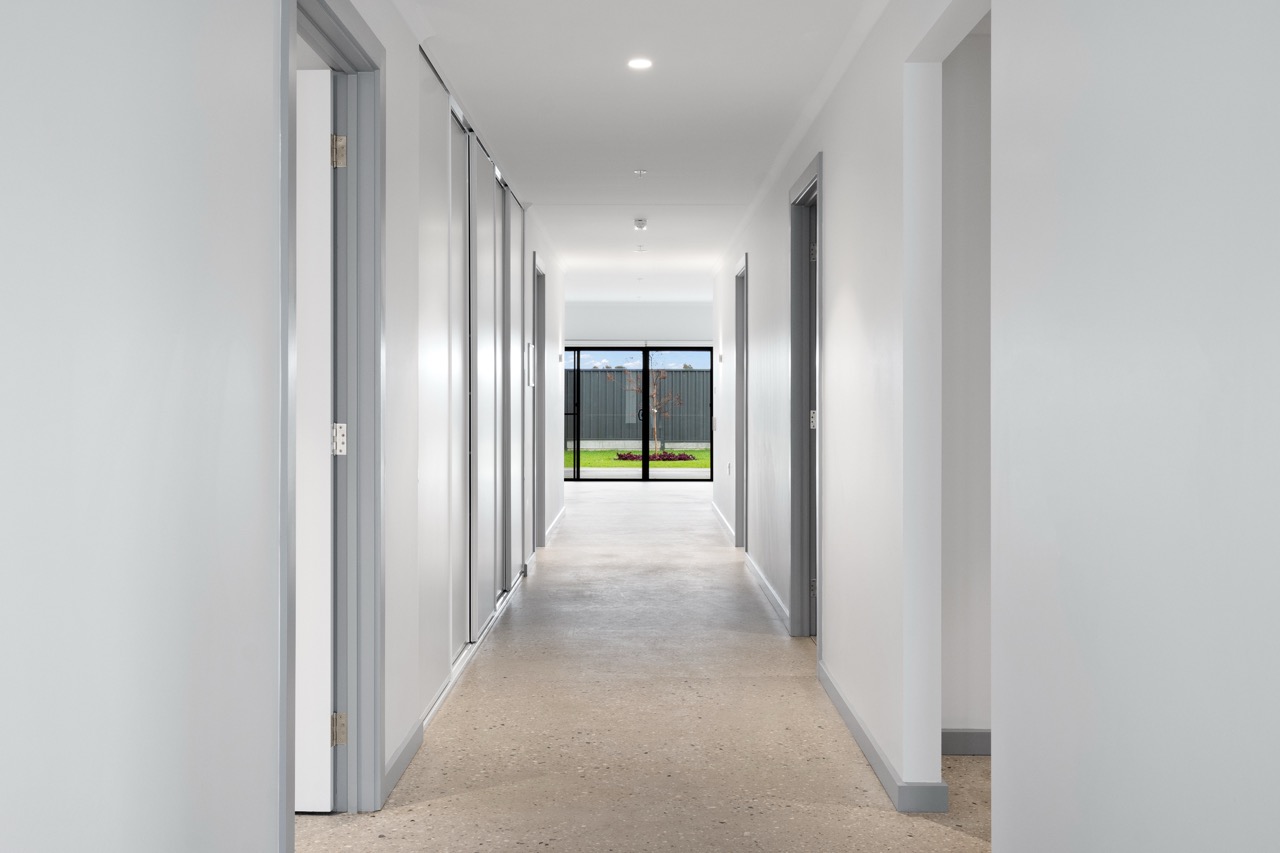 3 Bedroom Shared Home, Evanston Gardens — Home image 6