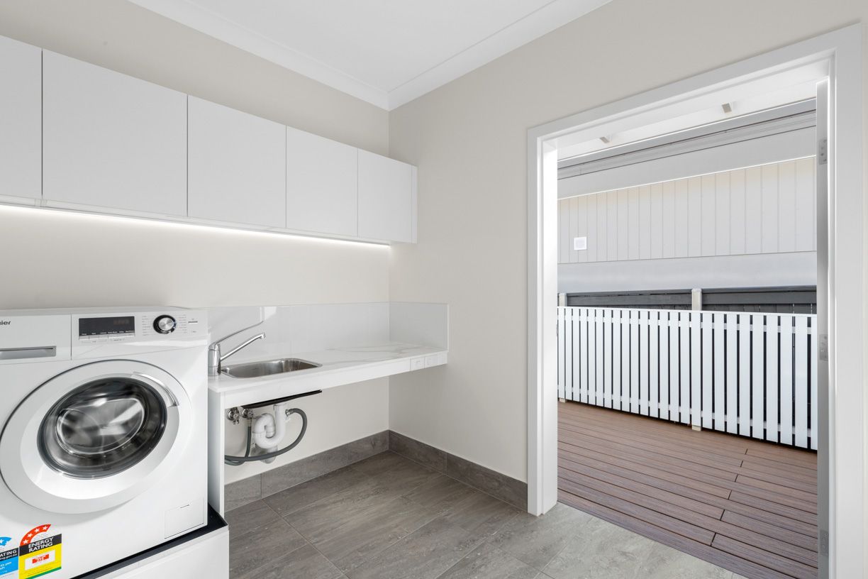 Tablelands living in a 2-bed HPS House - close to Mareeba CBD — Home image 7