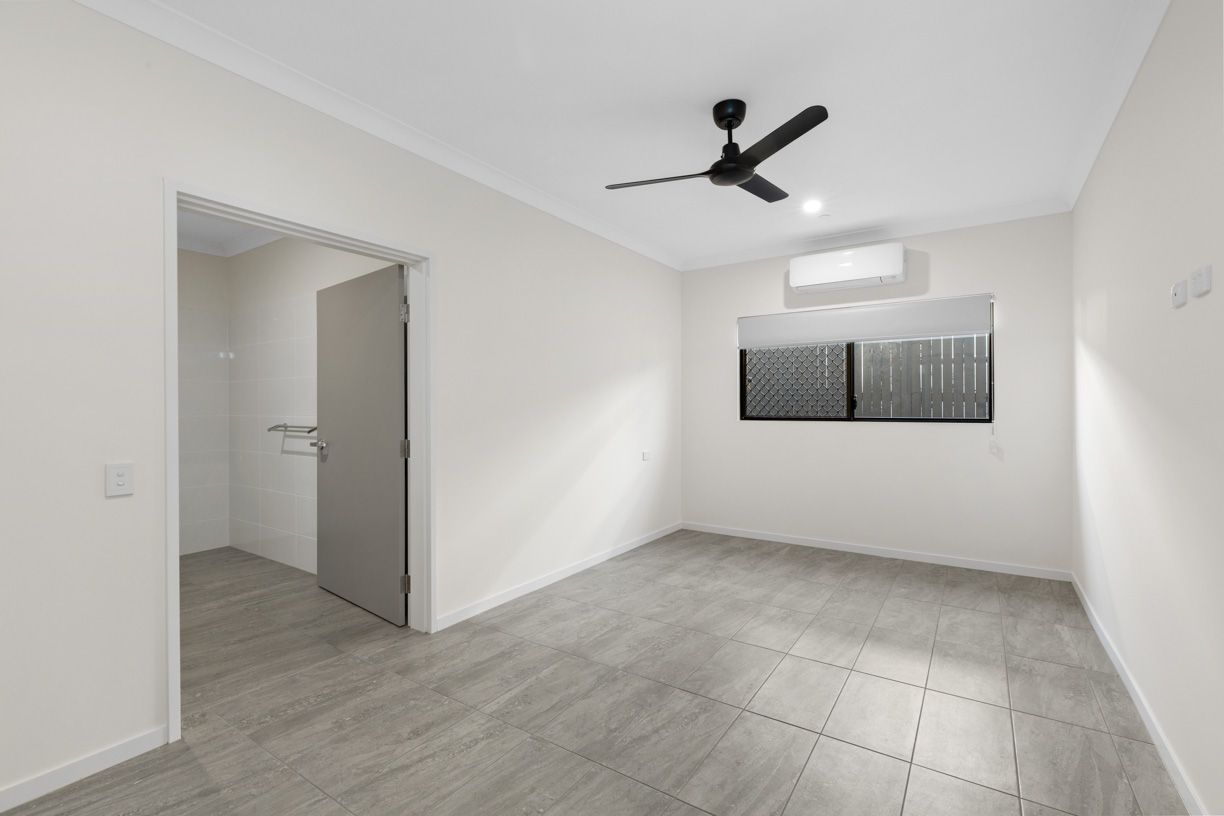 Tablelands living in a 2-bed HPS House - close to Mareeba CBD — Home image 9