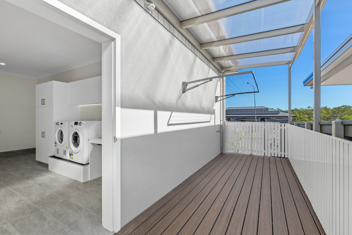 Tablelands living in a 2-bed HPS House - close to Mareeba CBD — Home image 10