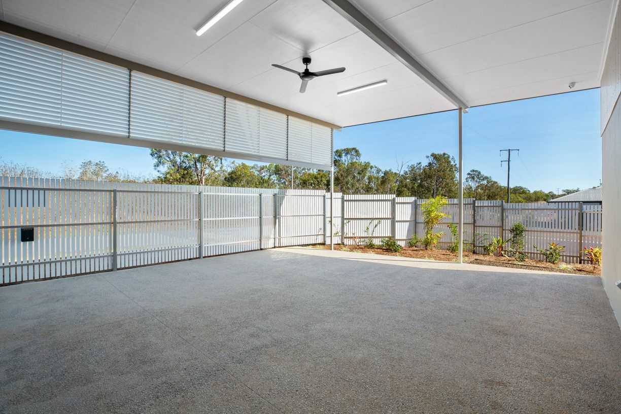 Tablelands living in a 2-bed HPS House - close to Mareeba CBD — Home image 13