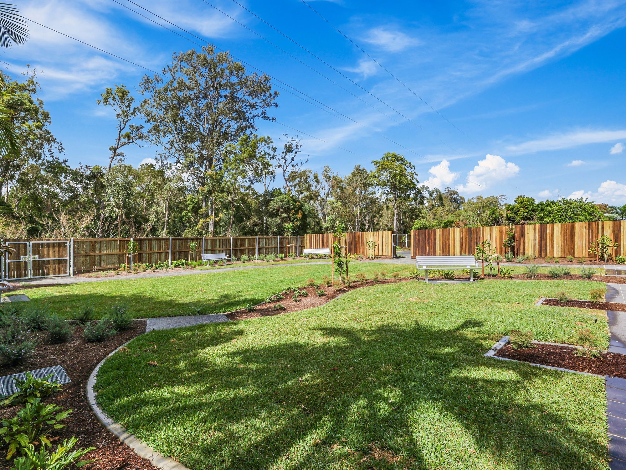 Beautiful Parkland-Style Marsden SIL Home [ SDA ] — Home image 5