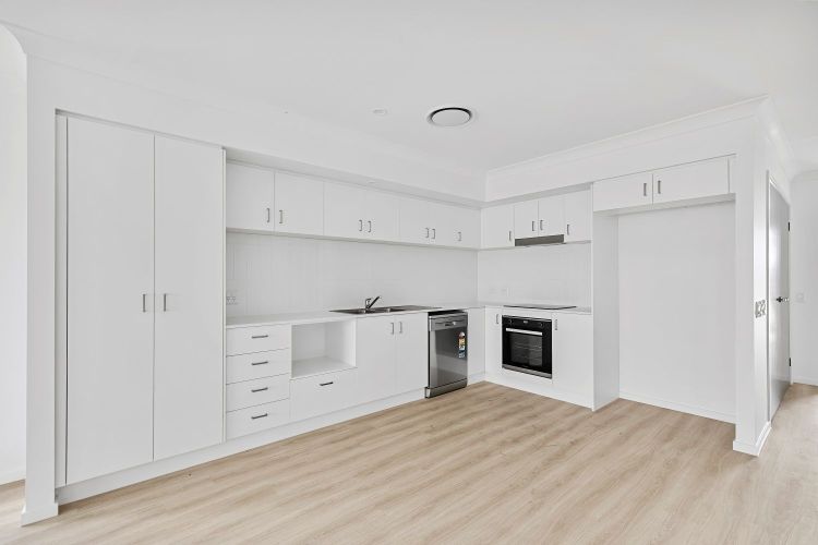 CABOOLTURE QLD – IMPROVED LIVEABILITY HOUSE — Home image 9
