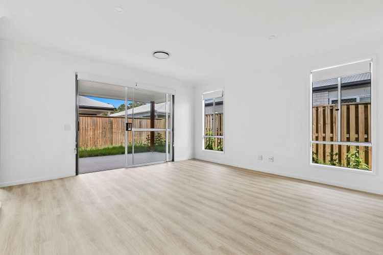 CABOOLTURE QLD – IMPROVED LIVEABILITY HOUSE — Home image 11