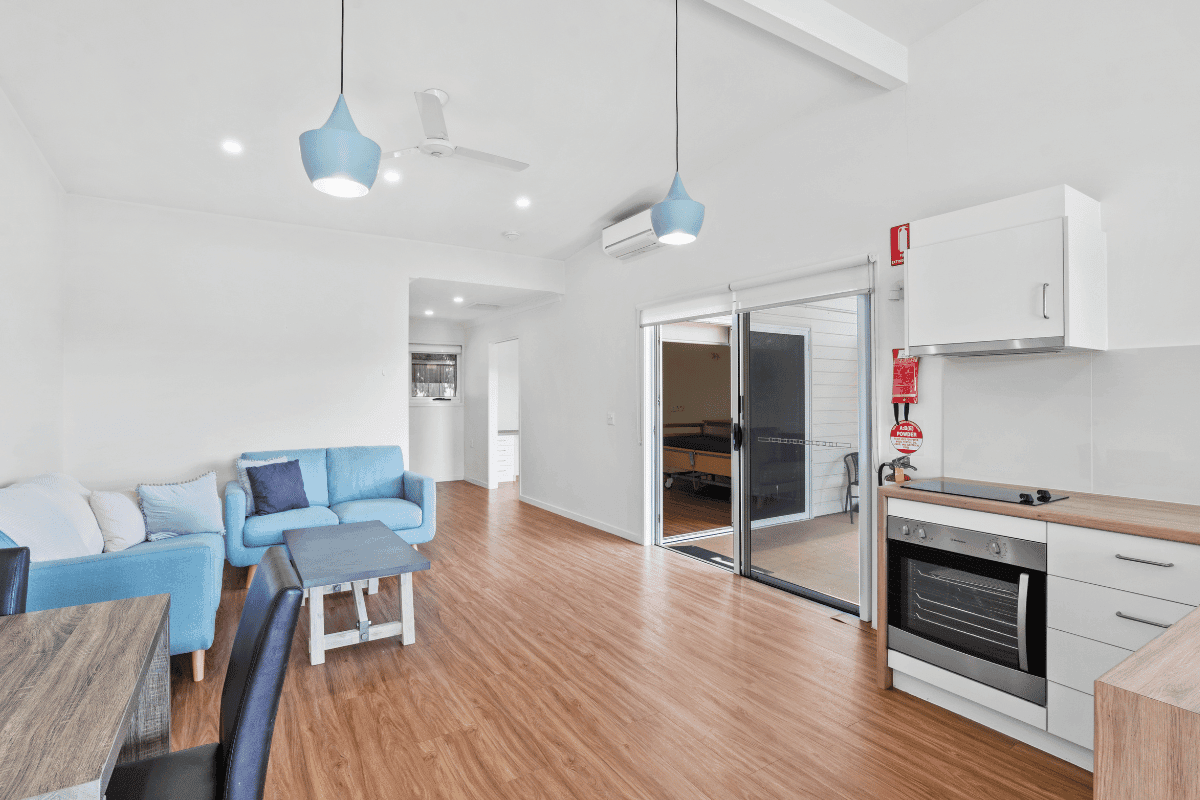 Private and independent, one-bedroom unit, close to parklands and shops. — Home image 11