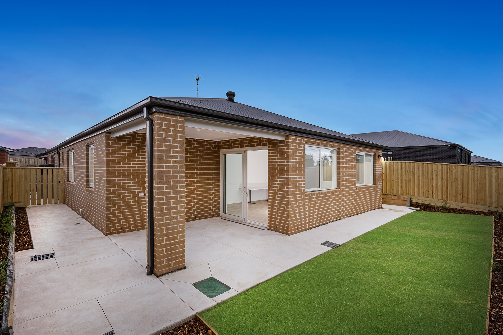 Stunning in Mickleham — Home image 3