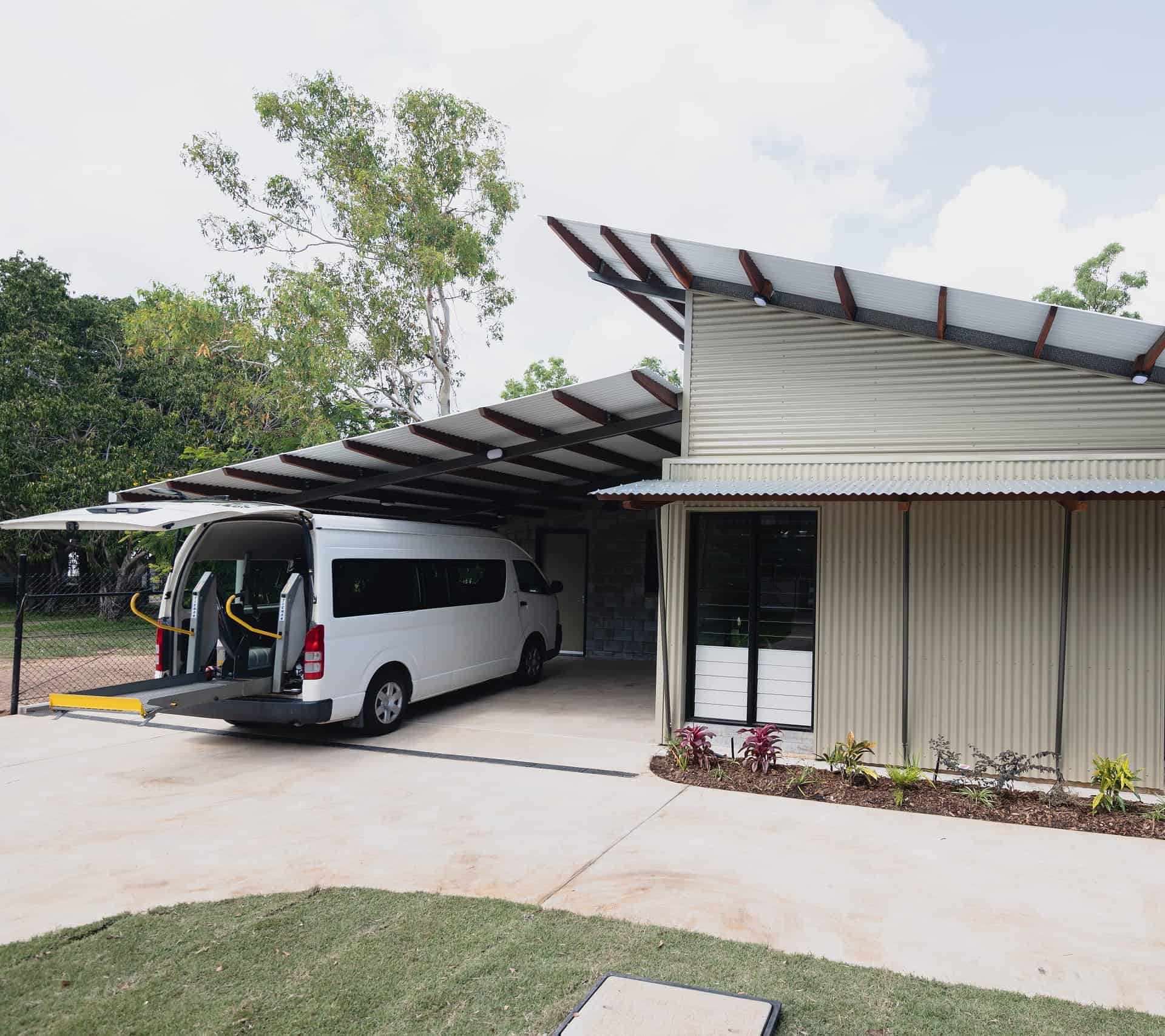 Katherine East — Home image 4