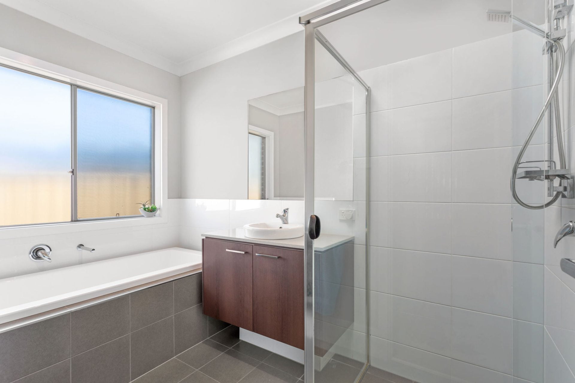 Taree — Home image 3